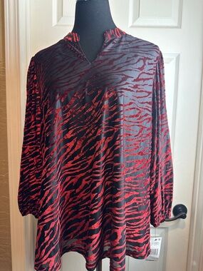 Red and Black Zebra Print V-Neck Blouse